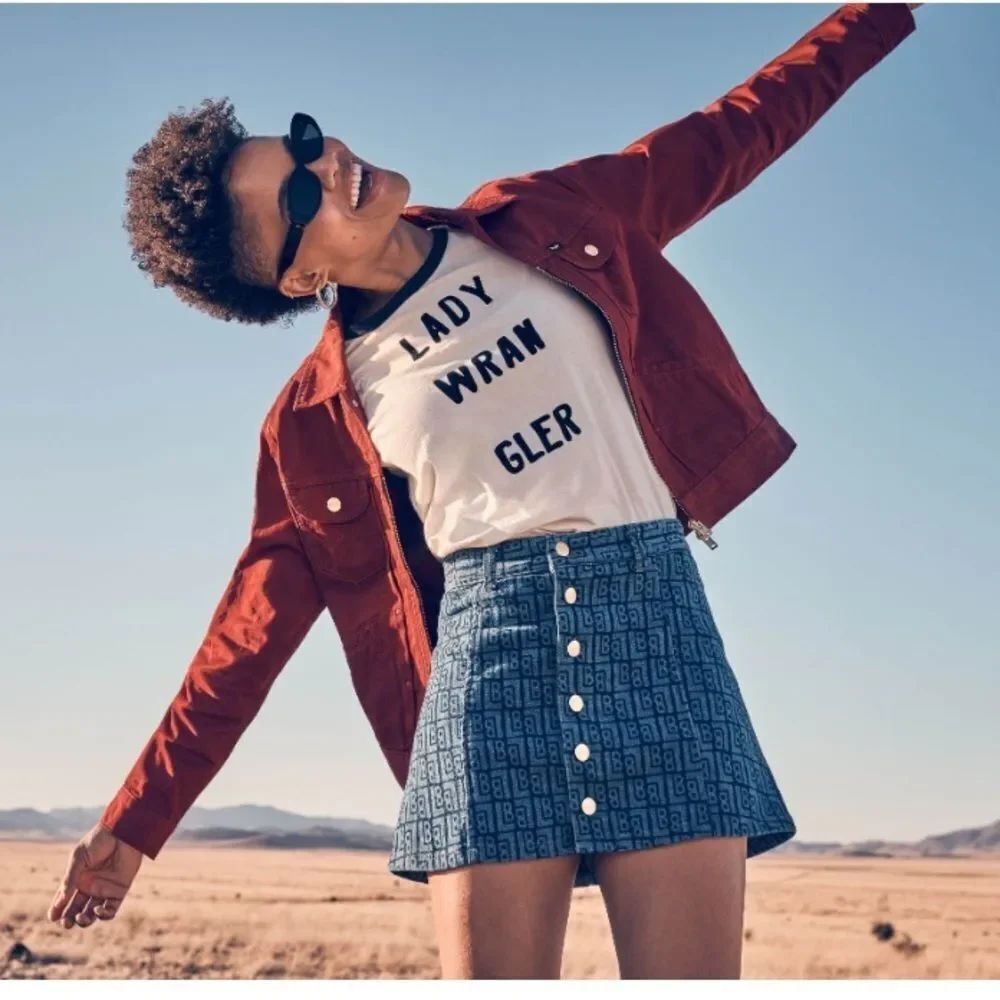 x Leon Bridges Go Go Denim Miniskirt
Wrangler size Medium